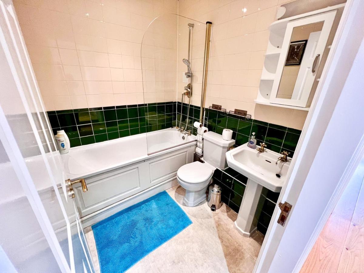Deluxe Entire Apartment Between Covent Garden And St Pauls Cathedral London Exterior photo