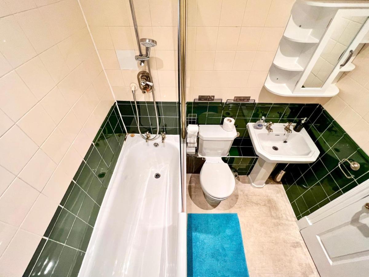 Deluxe Entire Apartment Between Covent Garden And St Pauls Cathedral London Exterior photo